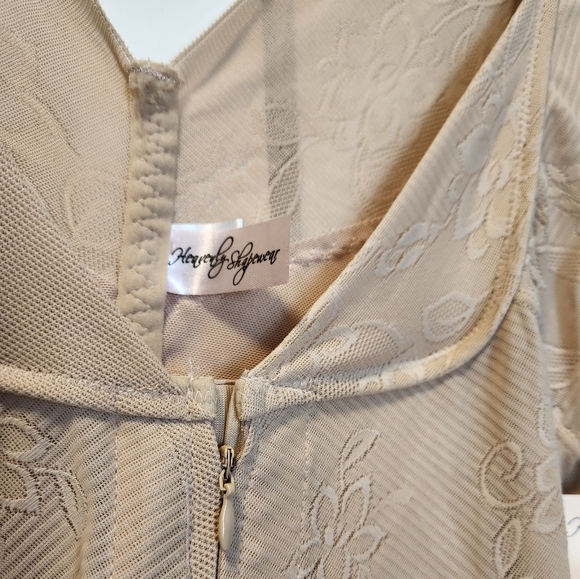 Heavenly Bodies Power Mesh Shaper - Picture 3 of 6